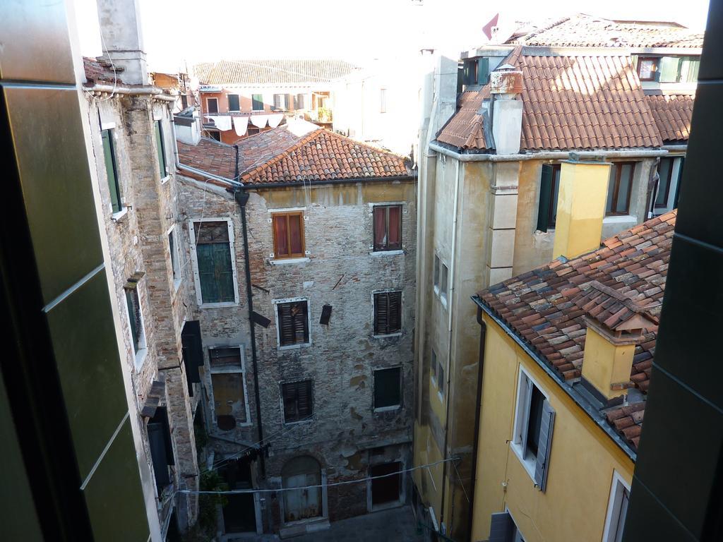Corte delle Ancore Venezia Camera foto